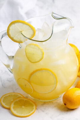 Homemade Lemonade in a pitcher with lemon slices