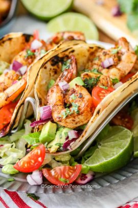 Shrimp Tacos with lime